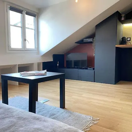 Mazarine - - St Germain Apartment Paris